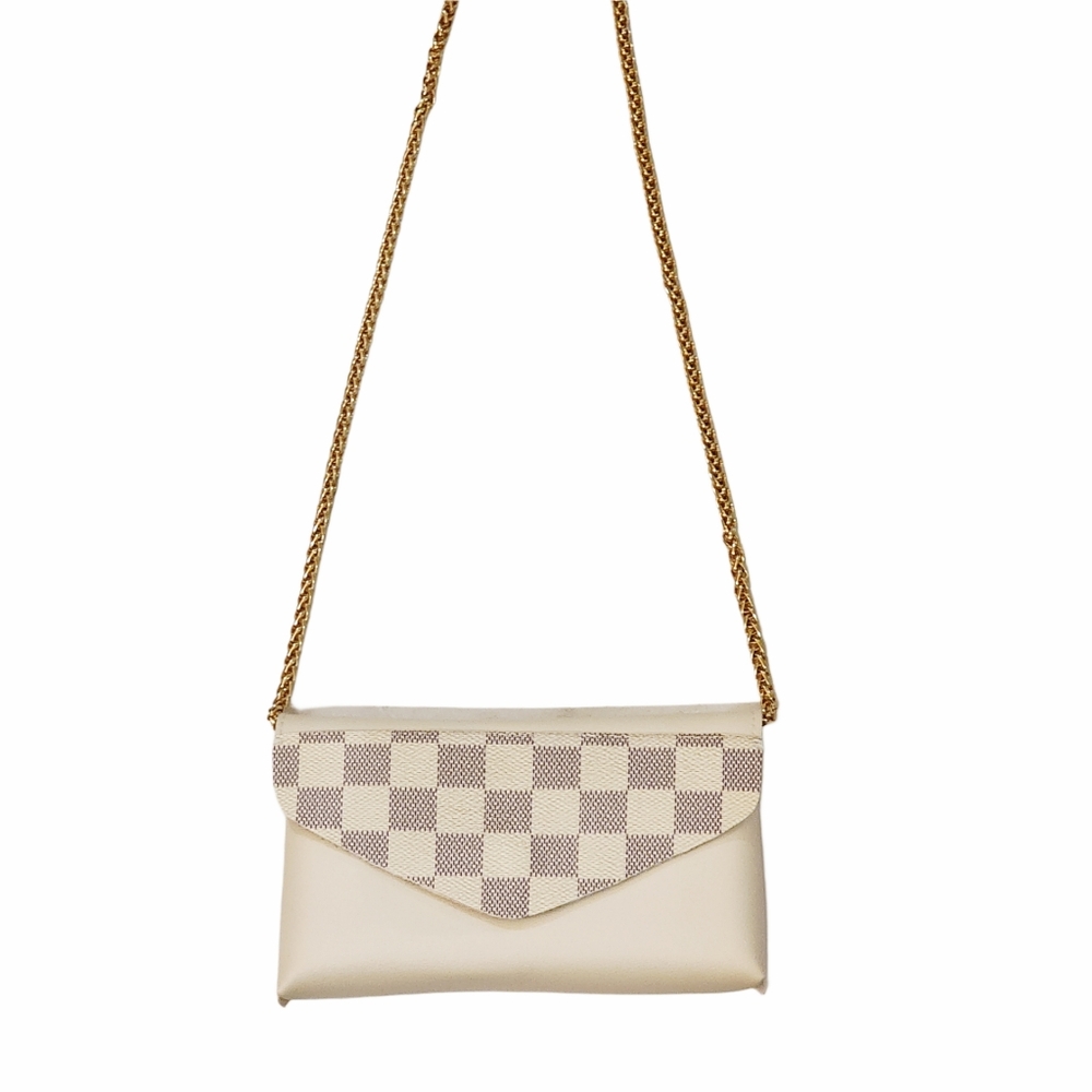 Louis Vuitton Leather Repurposed on Ivory Convertible Bum/Belt/Crossbody Bag - Picture 8 of 11